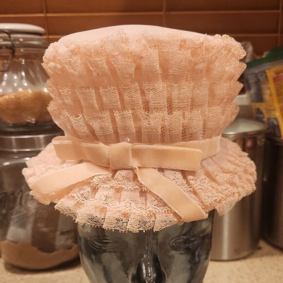 Vintage Lace Top Hat in Pink Union Made